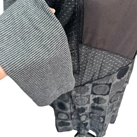 DOLCEZZA Grey🖤Long Sleeve Tunic Top Size S/M - Picture 7 of 9